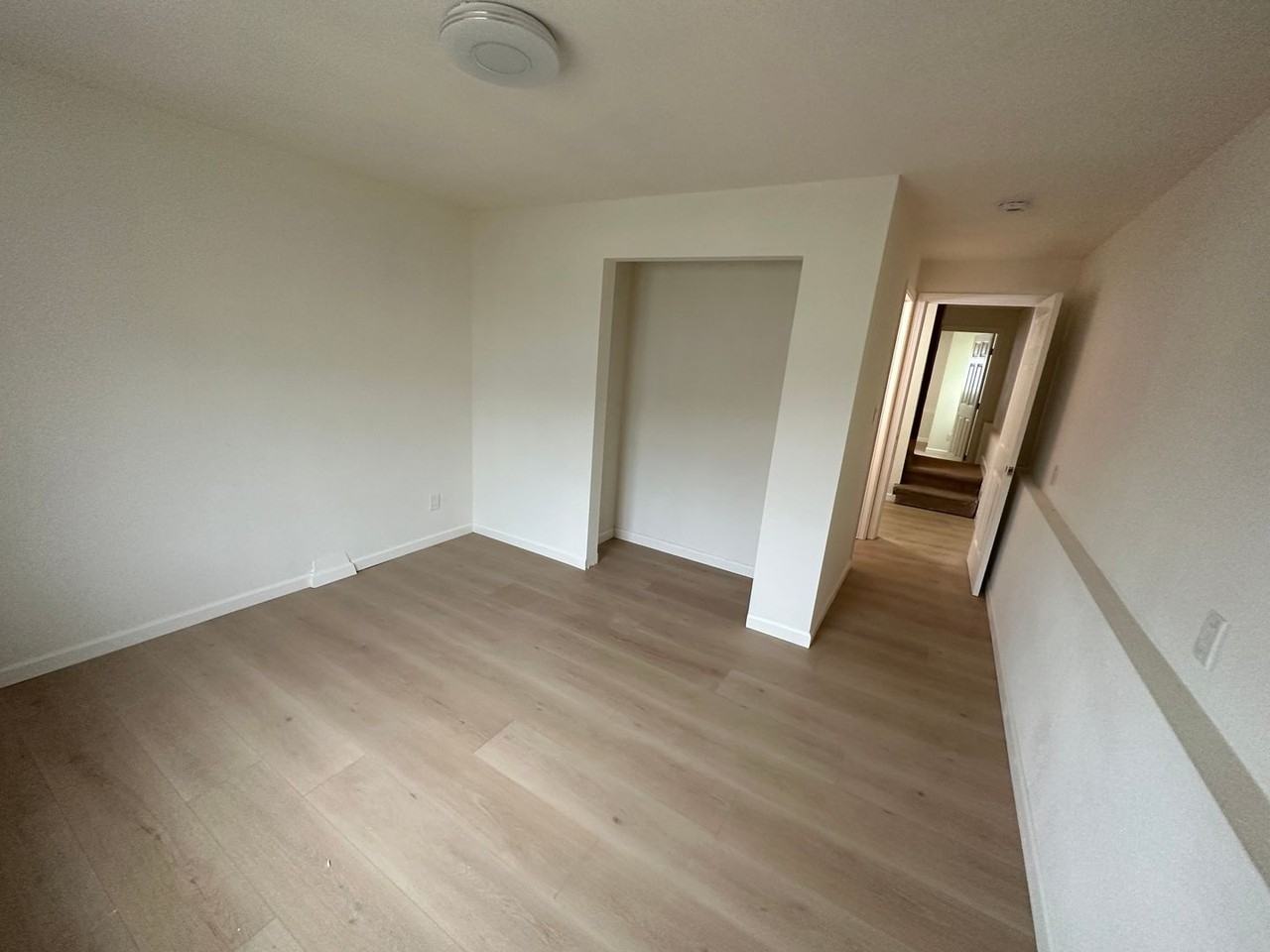 12 Montebello Dr - Photo 2 of 9