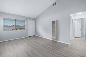 featured image of 1026 Roswell Ave