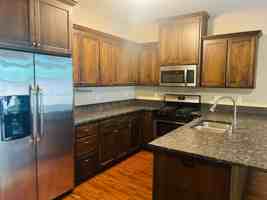 featured image of 10460 Sw Wilsonville Rd