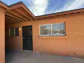1650 // 4904 South 13th Avenue - Photo 1 of 1