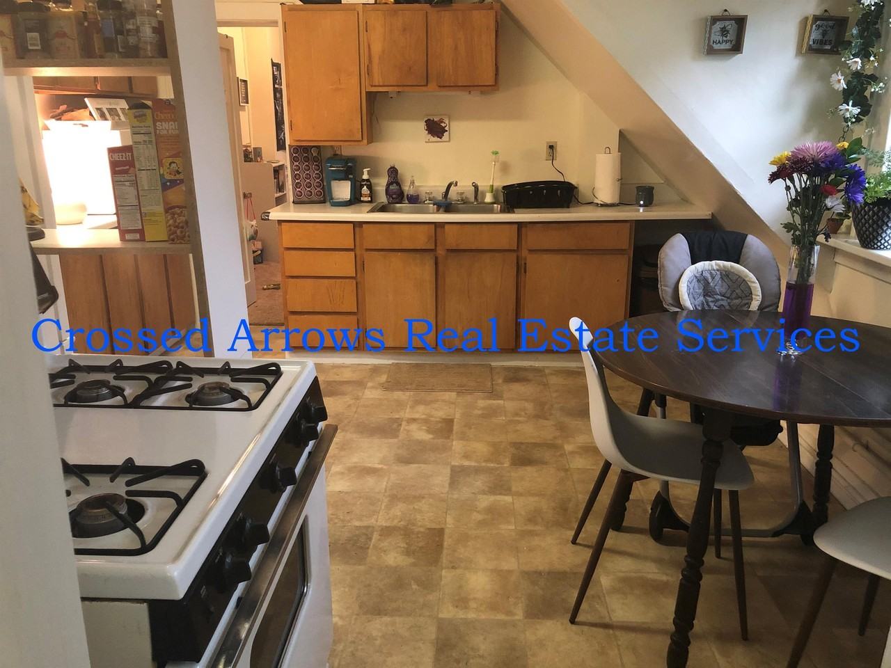 2020 1/2 Maxwell Ave - Photo 3 of 11