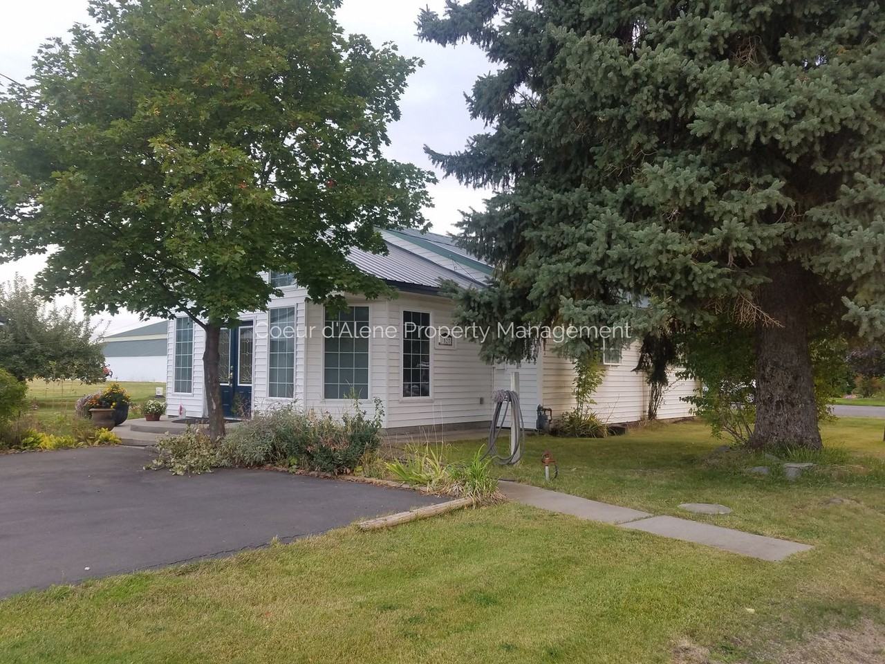 1827 E 12th Ave - Photo 2 of 15