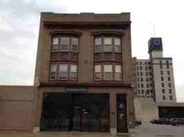 featured image of 1417 6th Ave