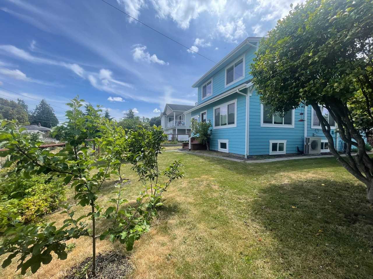 6505 33rd Ave S - Photo 2 of 27