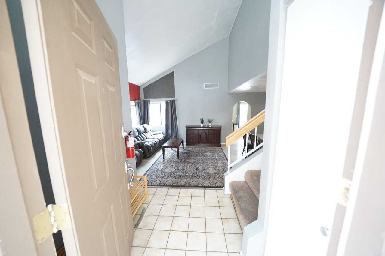 156 Wynntry Dr - Photo 4 of 28