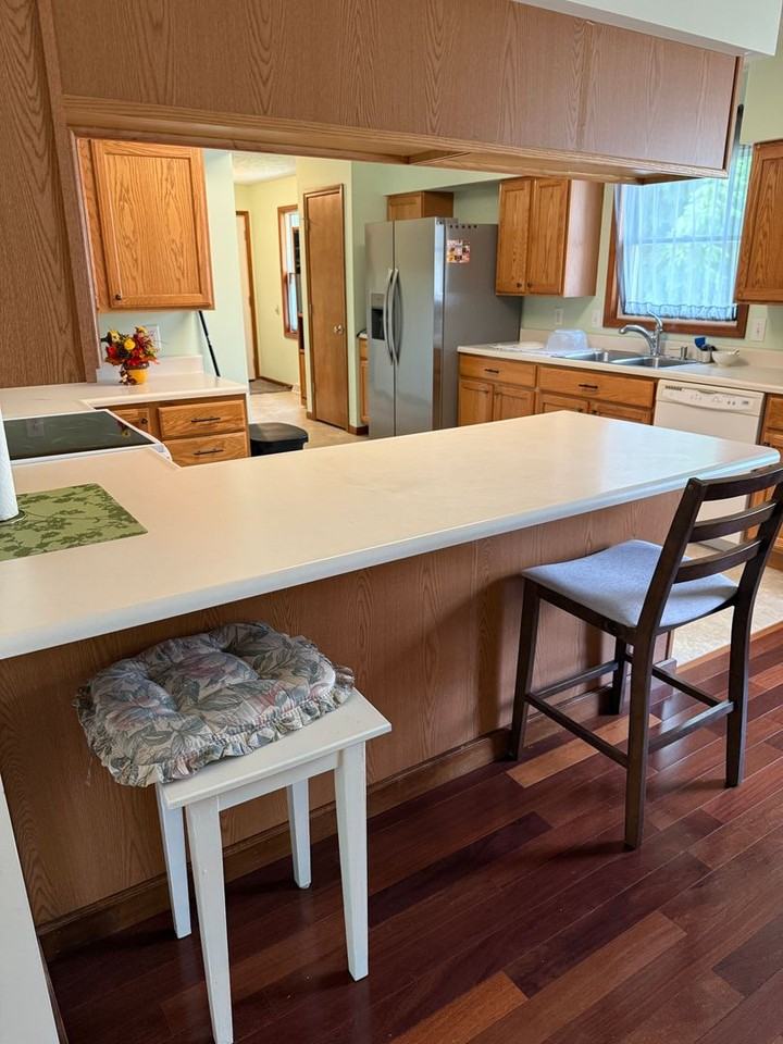 202 West Harrison Street - Photo 3 of 17