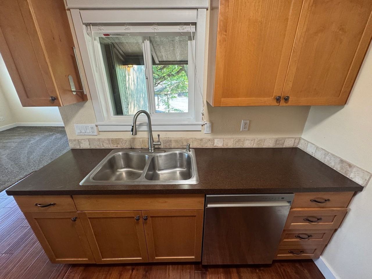 2850 Newton Pl - Photo 5 of 19