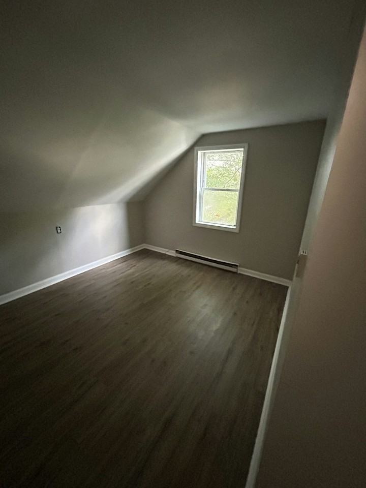 150 South Main Street, Unit 7 - Photo 5 of 9