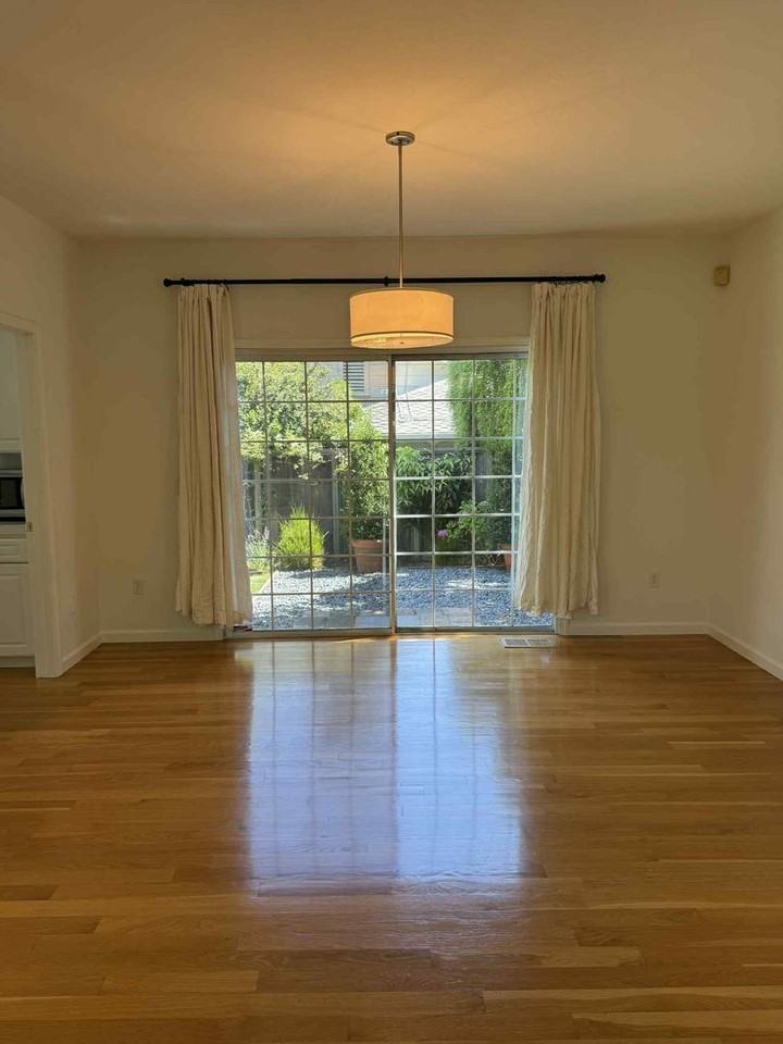 2479 Alameda De Las Pulgas - Photo 6 of 37