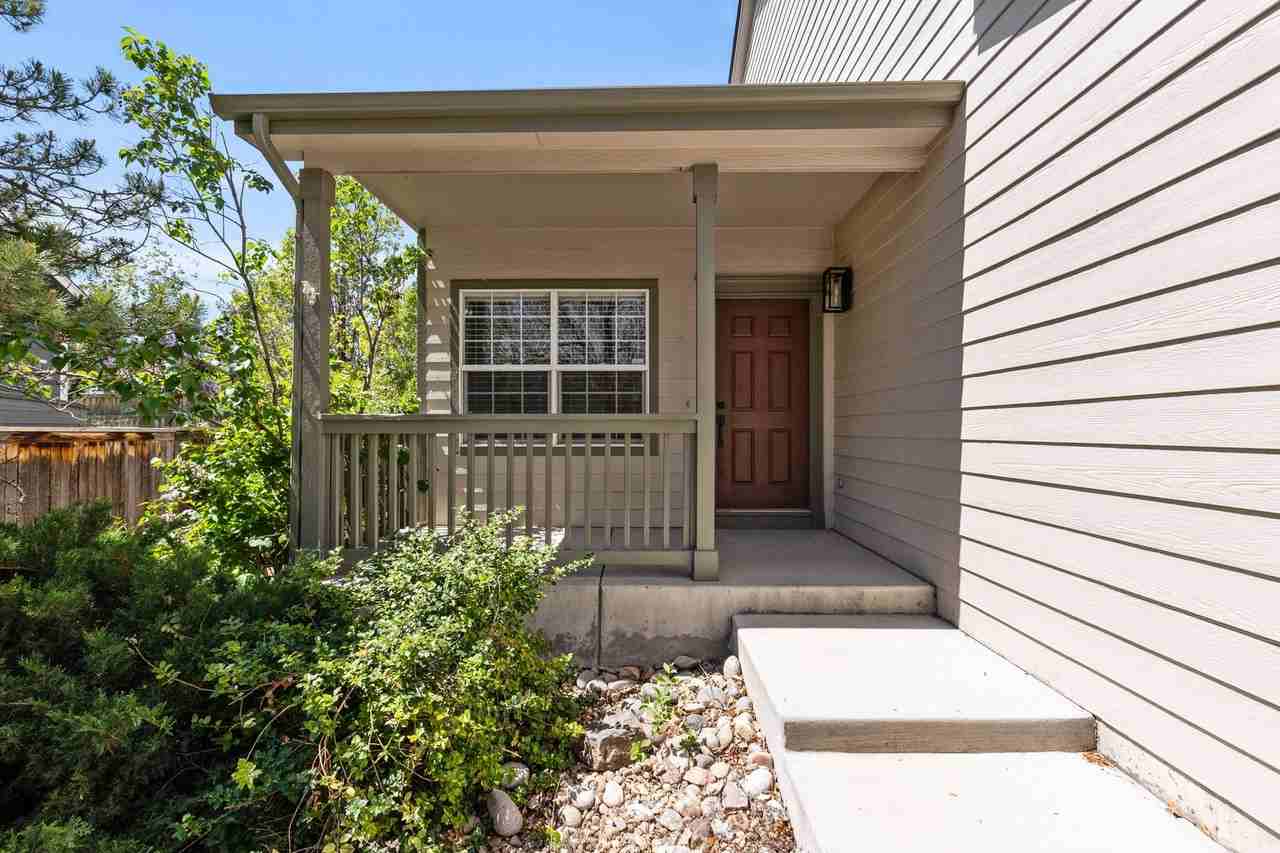 15726 Greenstone Ln - Photo 2 of 28