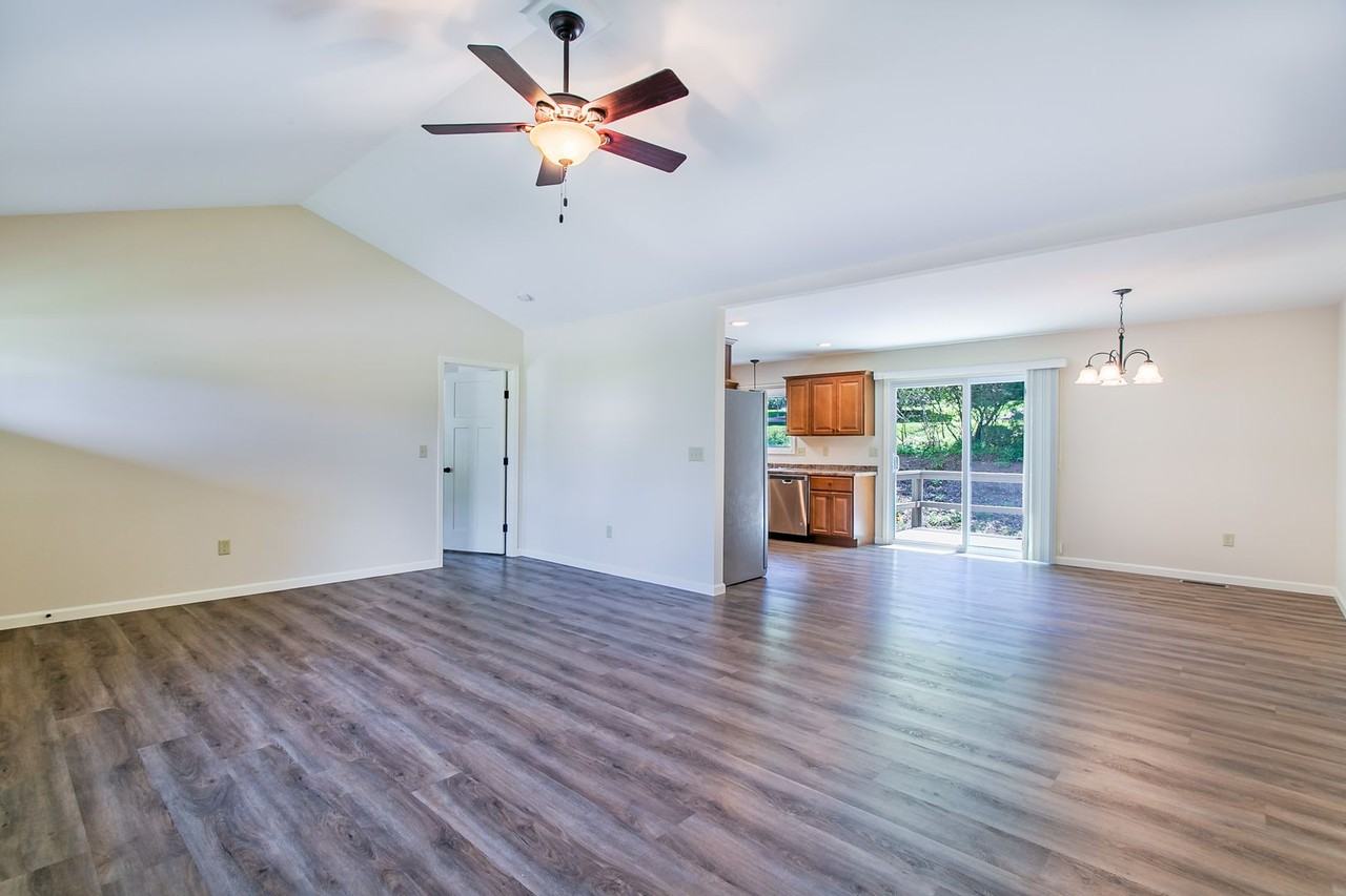 74 N Sunset Ridge Dr - Photo 4 of 24