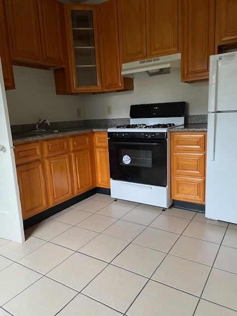 1760 Walnut Street - Photo 7 of 25