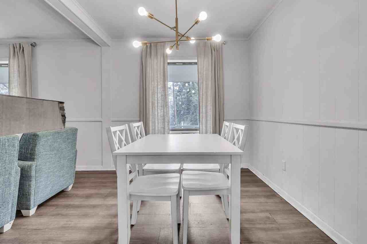 305 Ward Dr - Photo 6 of 14