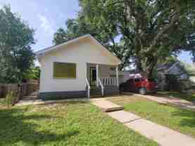 5113 Avenue R 1/2 - Photo 1 of 1