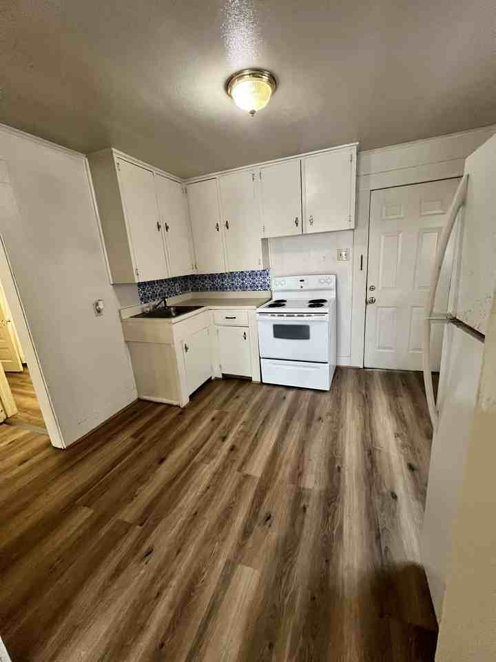 1618 Kirkman Street - Photo 2 of 9