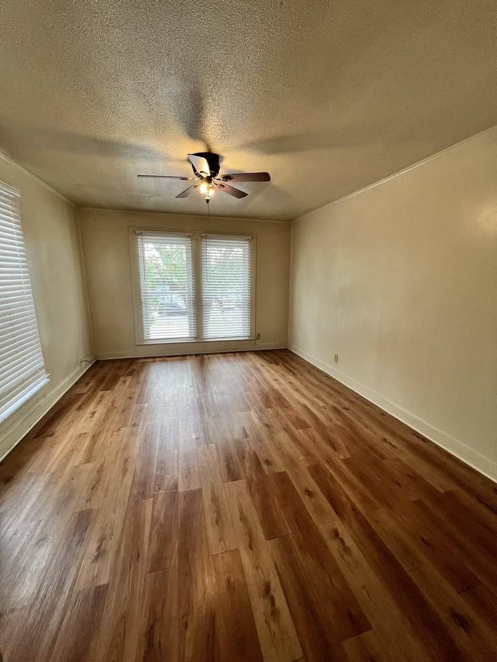 1618 Kirkman Street - Photo 3 of 9