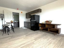 featured image of 1910 W 76 Country Blvd