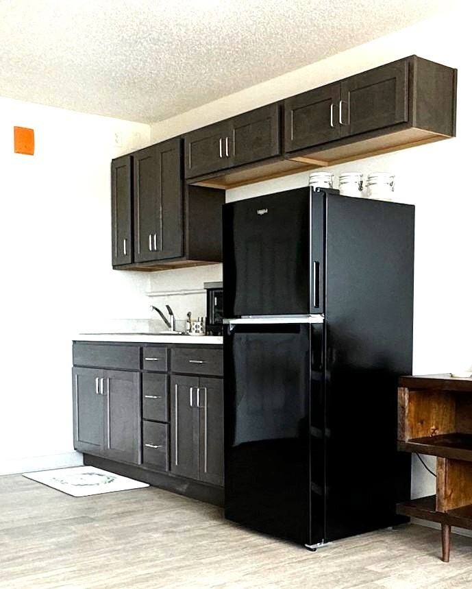 Outback Roadhouse Apartments - Photo 3 of 50