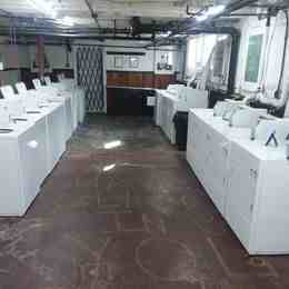 Woodford Apartments - Photo 7 of 8