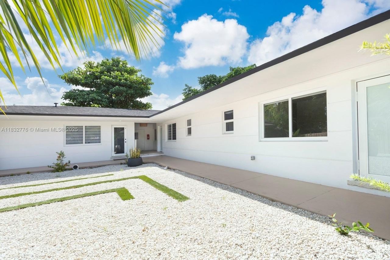 7800 Northeast 10th Court #3