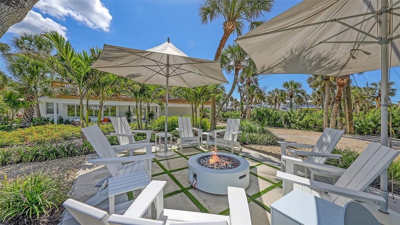 3604 Casey Key Rd - Photo 7 of 50