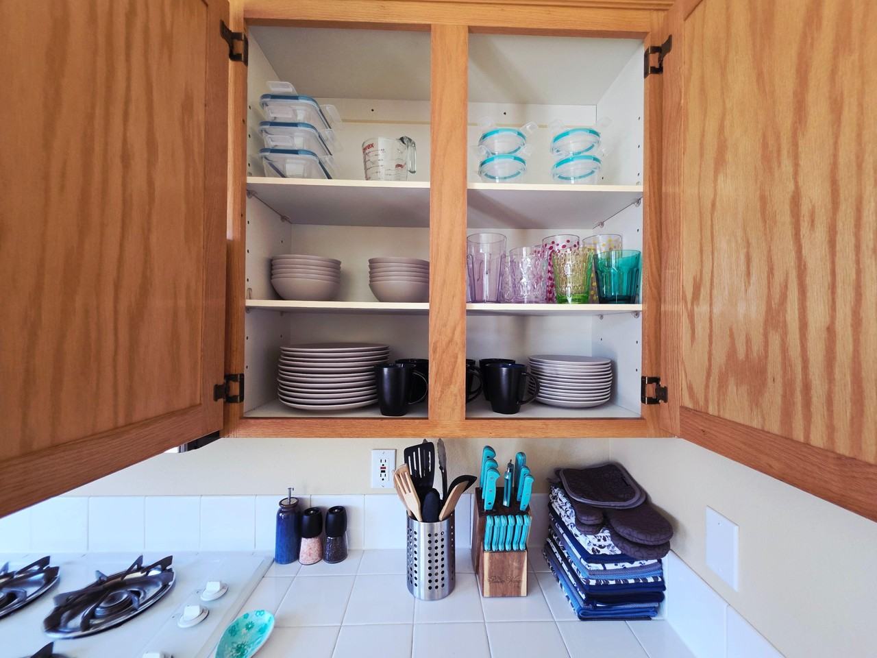 Clement Ct - Photo 3 of 13