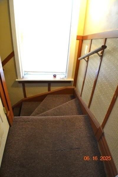 7041 S Wabash Ave #2 - Photo 3 of 11