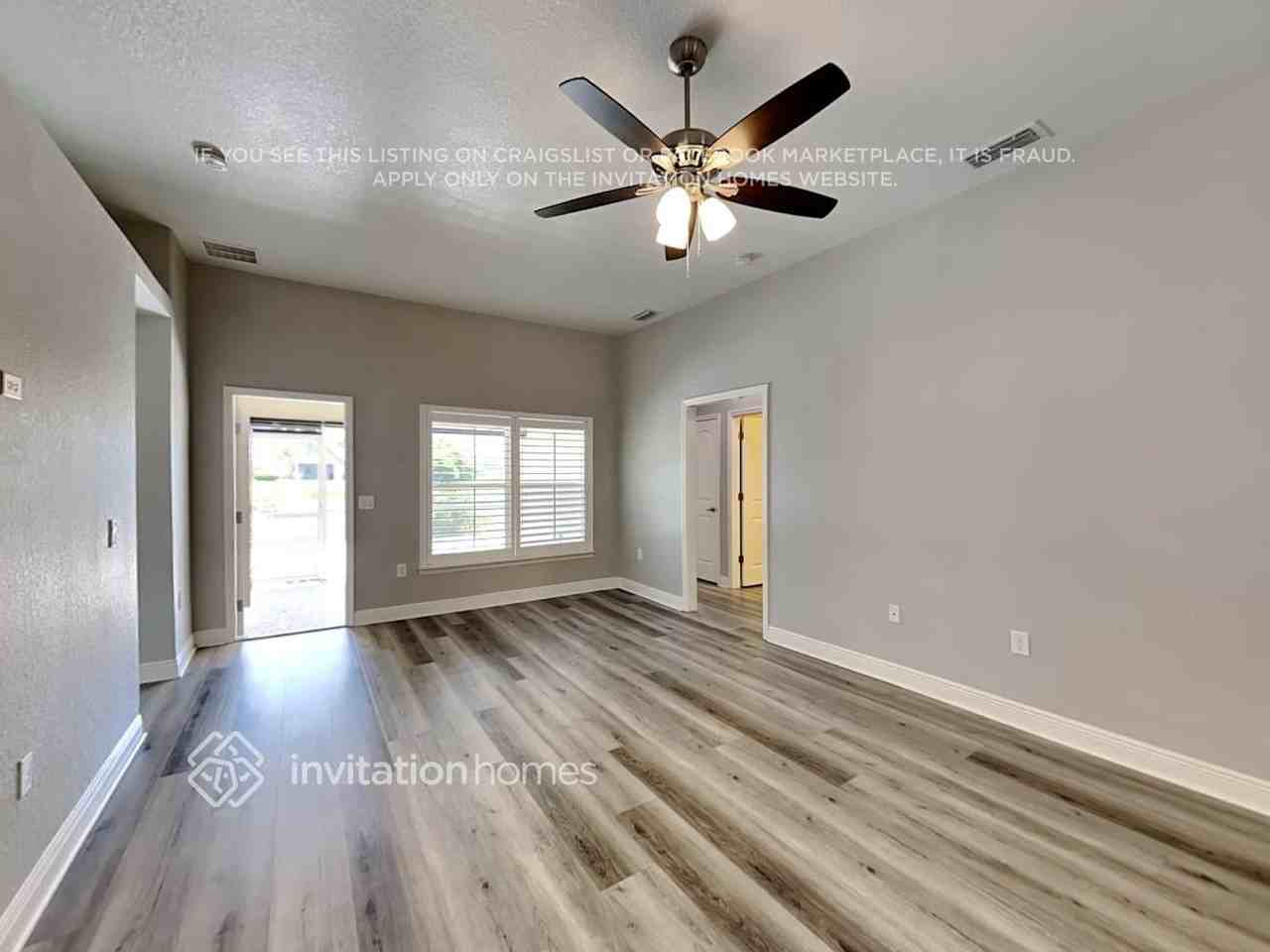 9972 Spring Gulch Ln - Photo 3 of 19