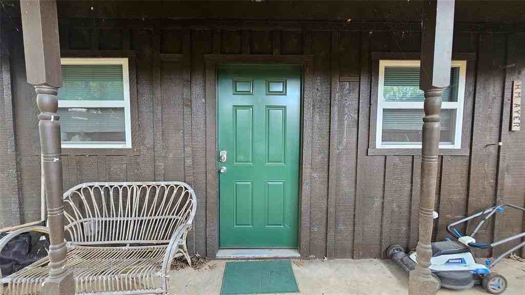 425 Mimosa Drive #100 - Photo 3 of 16