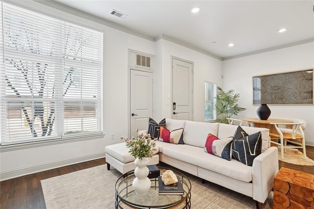 4201 Lomo Alto Dr #4731 - Photo 4 of 34