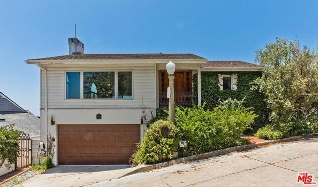 9354 Claircrest Dr - Photo 2 of 8