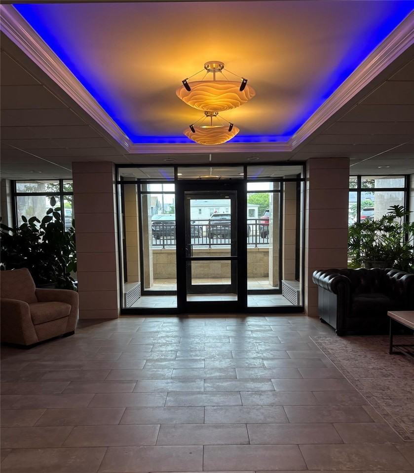 740 740 E East Broadway, # 2l , 2L ##2l - Photo 2 of 16