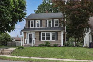 75 Park Dr - Photo 1 of 1