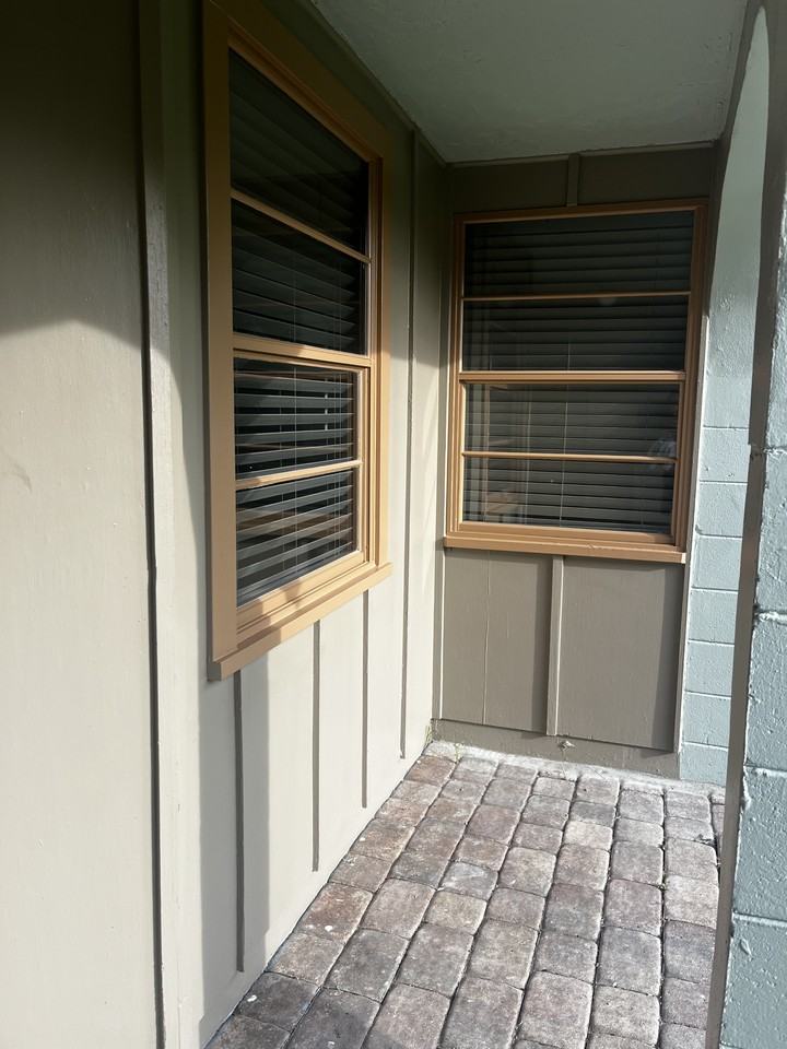 3229 12th St N - Photo 3 of 27