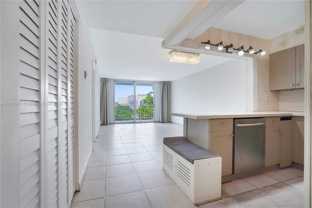 6900 Bay Dr #3H - Photo 1 of 1