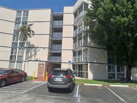 7125 Nw 186th St #B401 - Photo 1 of 1