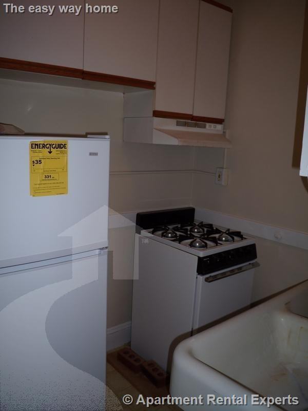 4 Cogswell Ave #7 - Photo 2 of 9