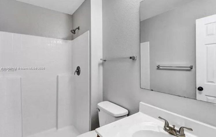 2110 Whispering Trails Boulevard - Photo 6 of 8