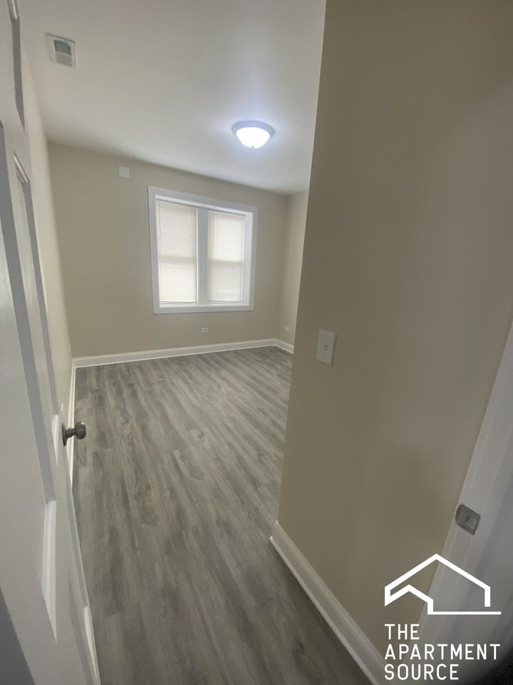 3150 Harlem Ave #GDN - Photo 7 of 13