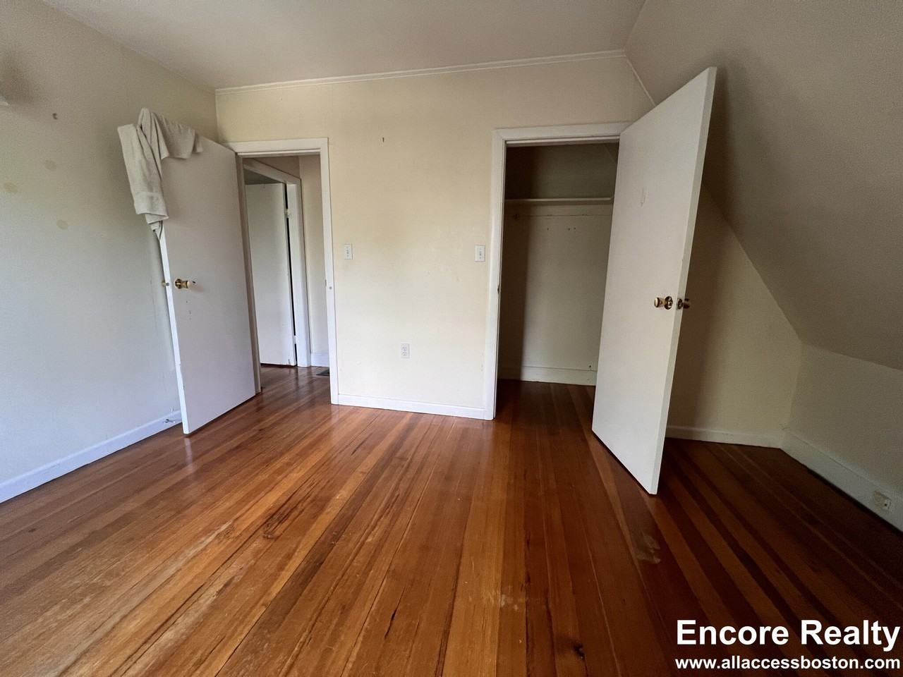 9 Kenwood St #2 - Photo 5 of 21