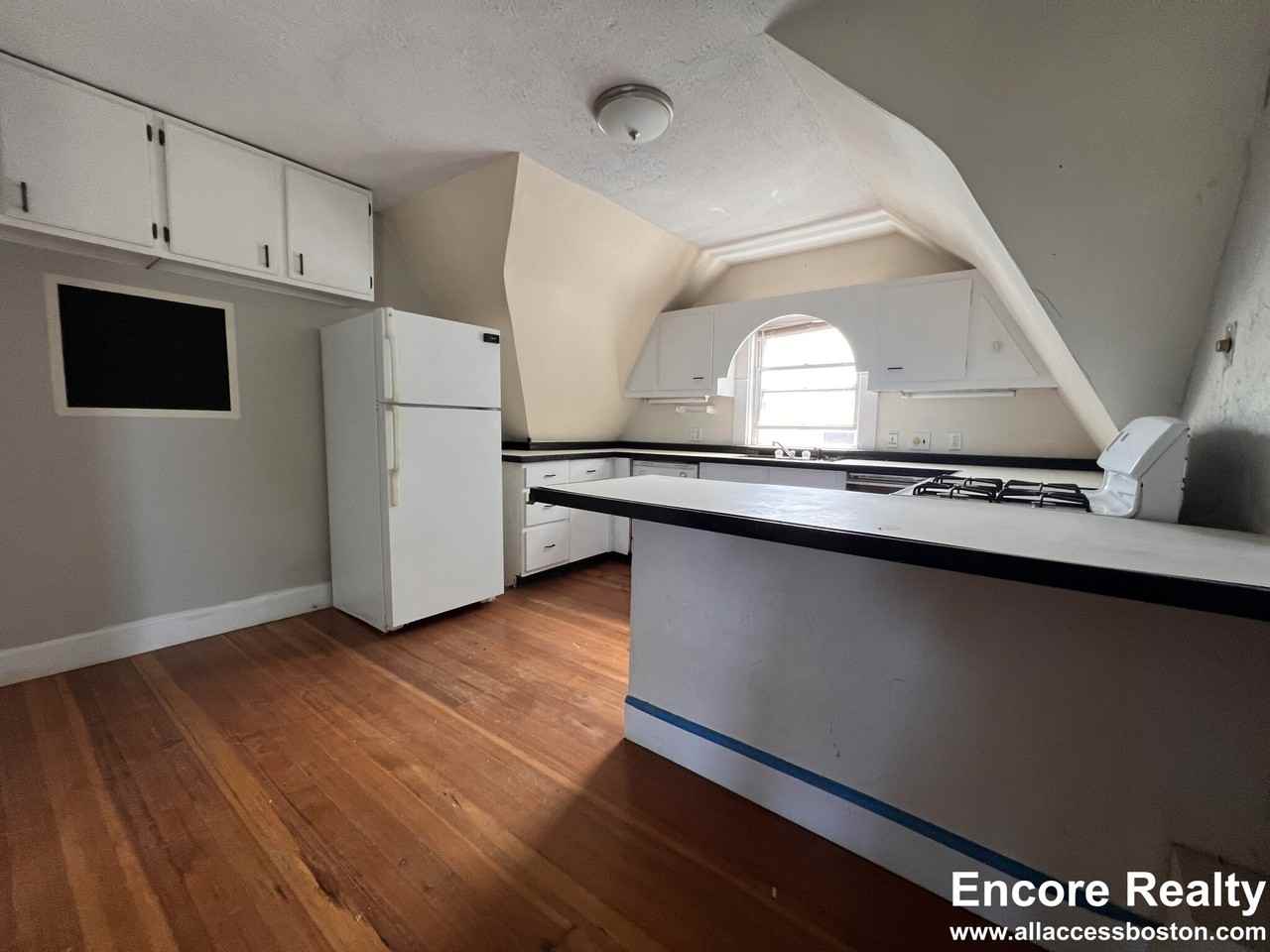 9 Kenwood St #2 - Photo 7 of 21