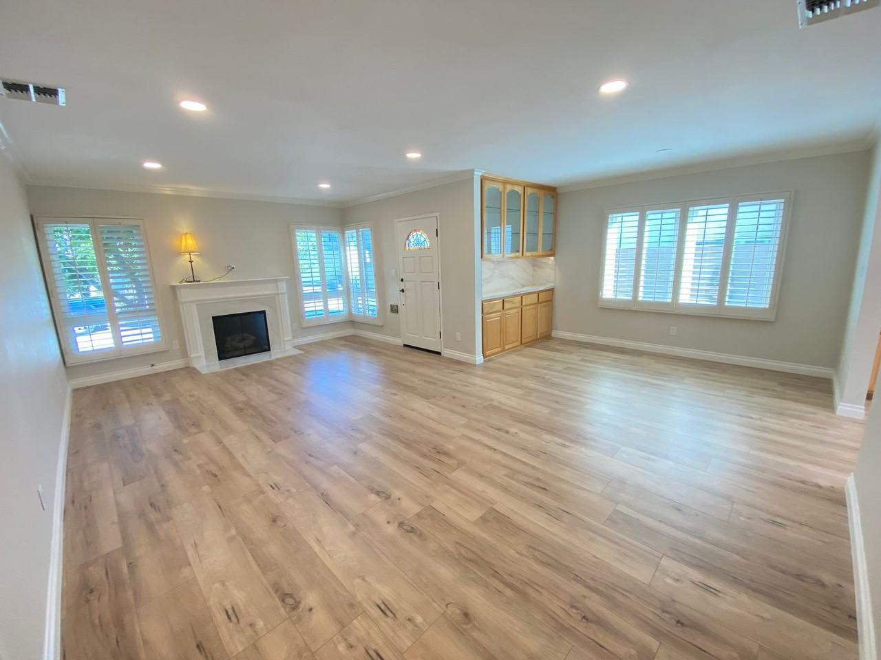 225 San Marco Dr - Photo 2 of 44