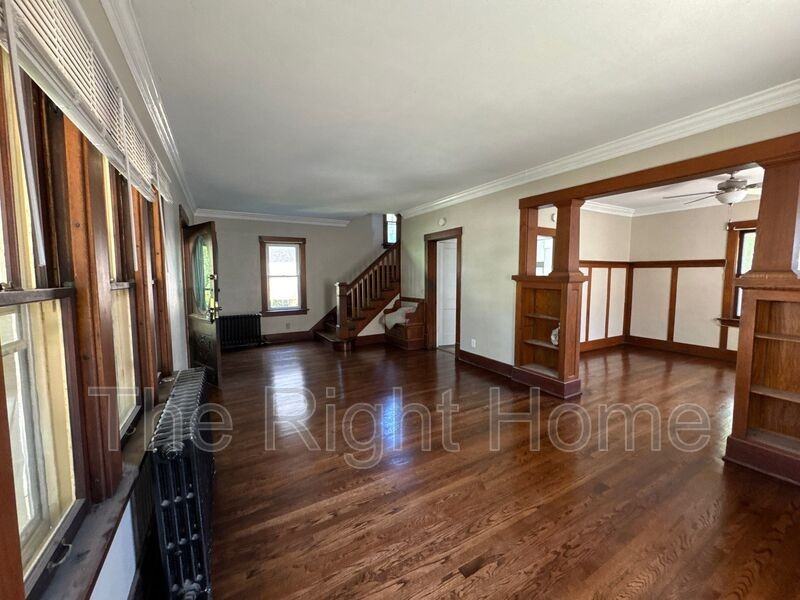 1521 Park Wild Avenue - Photo 2 of 17