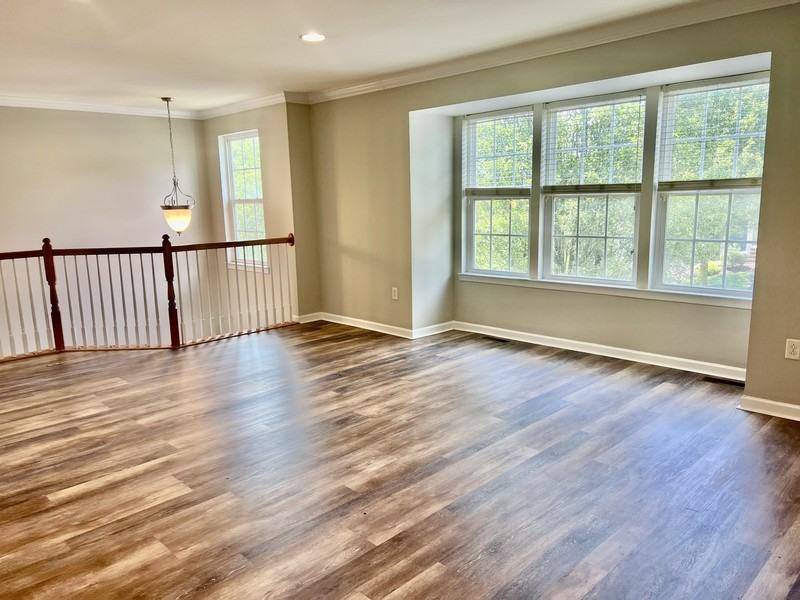2408 Michael Dr - Photo 4 of 20