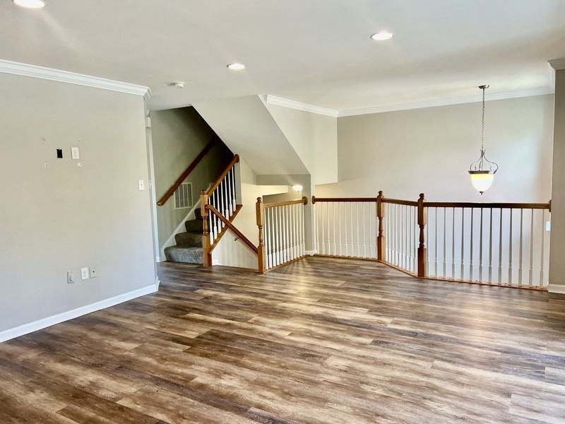 2408 Michael Dr - Photo 5 of 20