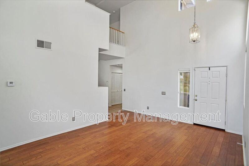 26534 Isabella Pkwy - Photo 3 of 20