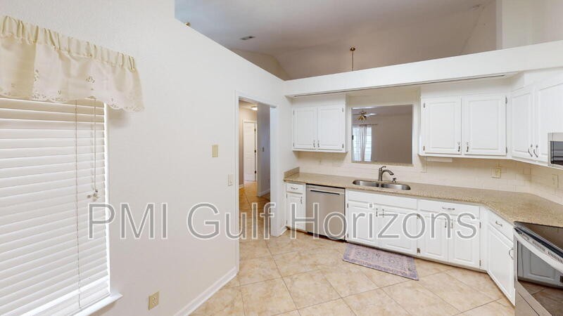 318 Mirabelle Dr - Photo 6 of 17