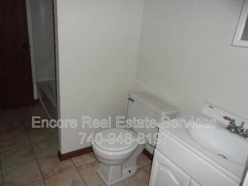 549 New Haven Ct - Photo 7 of 8