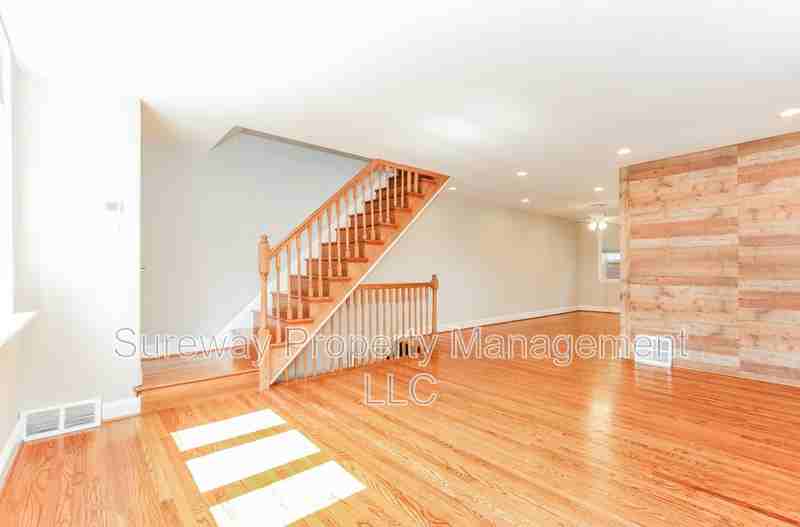 241 Westpark Ln - Photo 3 of 15