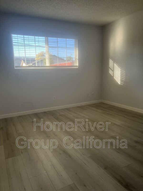 2797 Swift Way - Photo 2 of 18